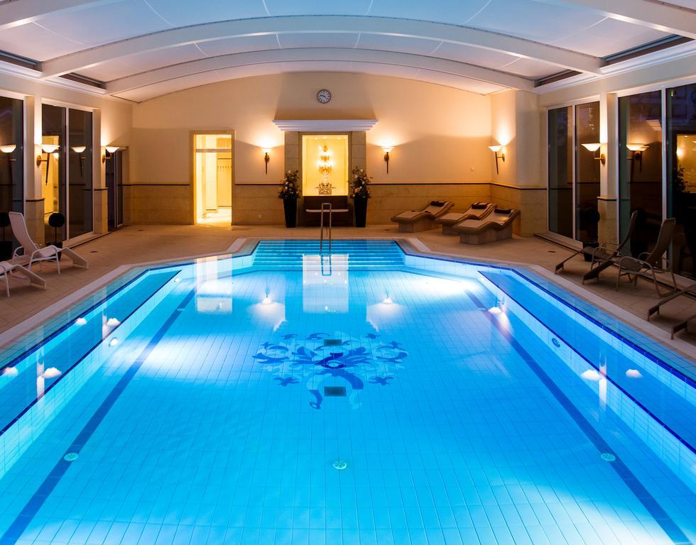 Thermenhotel Quellenhof Бад-Фюссінг Екстер'єр фото