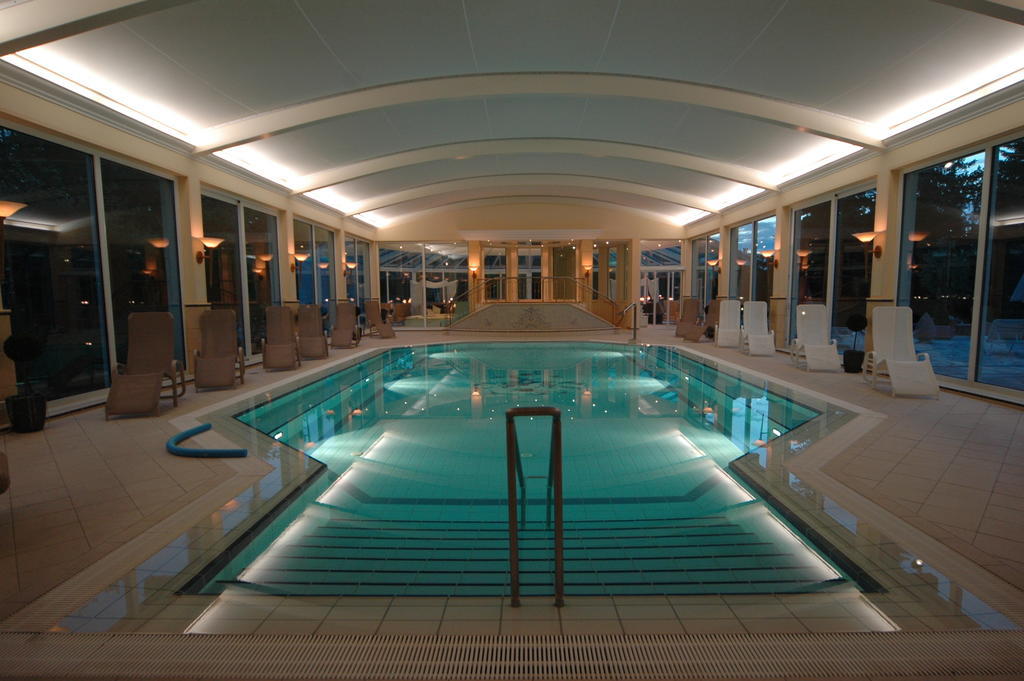 Thermenhotel Quellenhof Бад-Фюссінг Екстер'єр фото